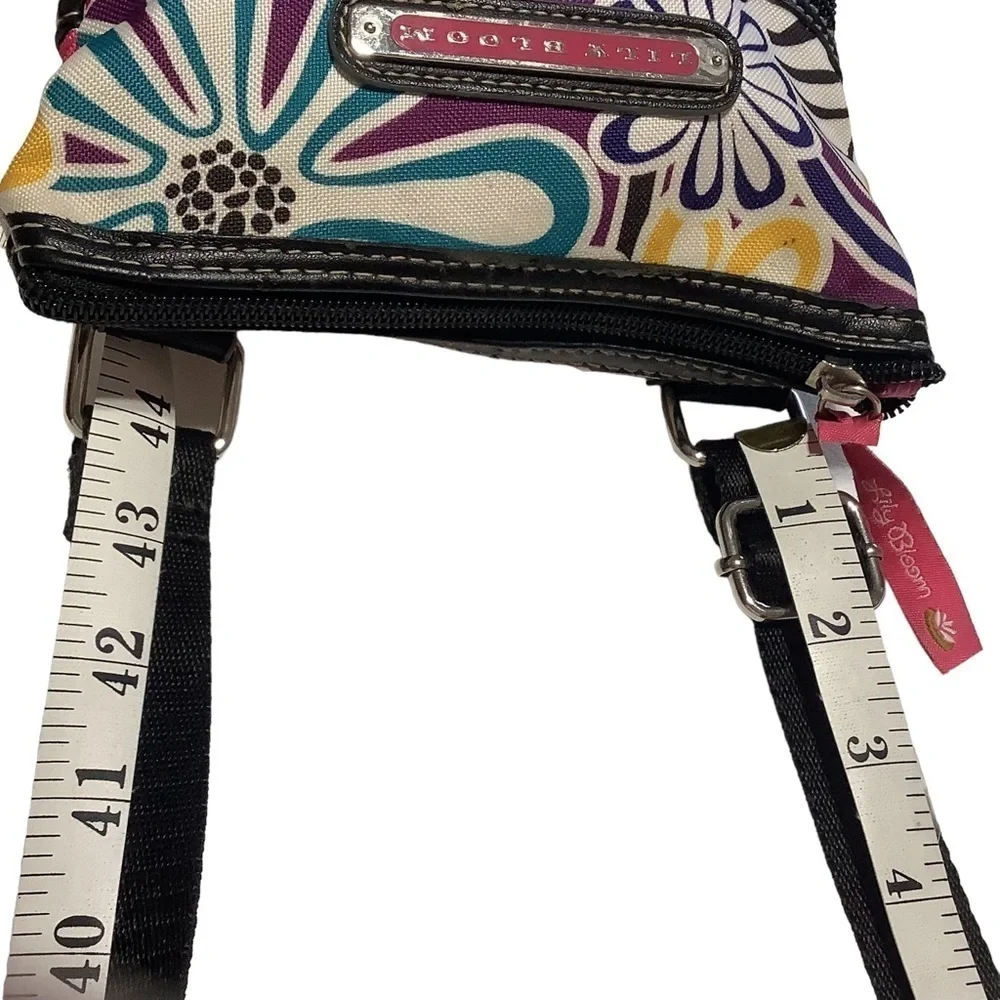 LILY‎ BLOOM Crossbody